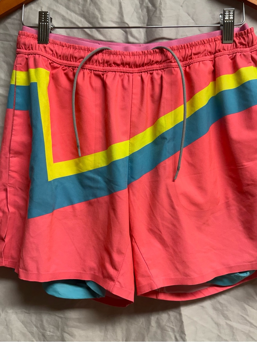 Chubbies Pink & Aqua Colorblock Swim Shorts medium M for men with back pocket - Picture 1 of 9